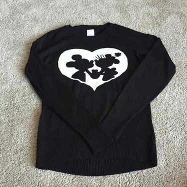 Mickey and Minnie Disney sweater!