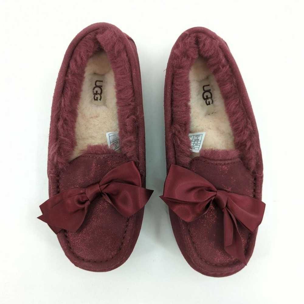 Ugg Flats - image 3