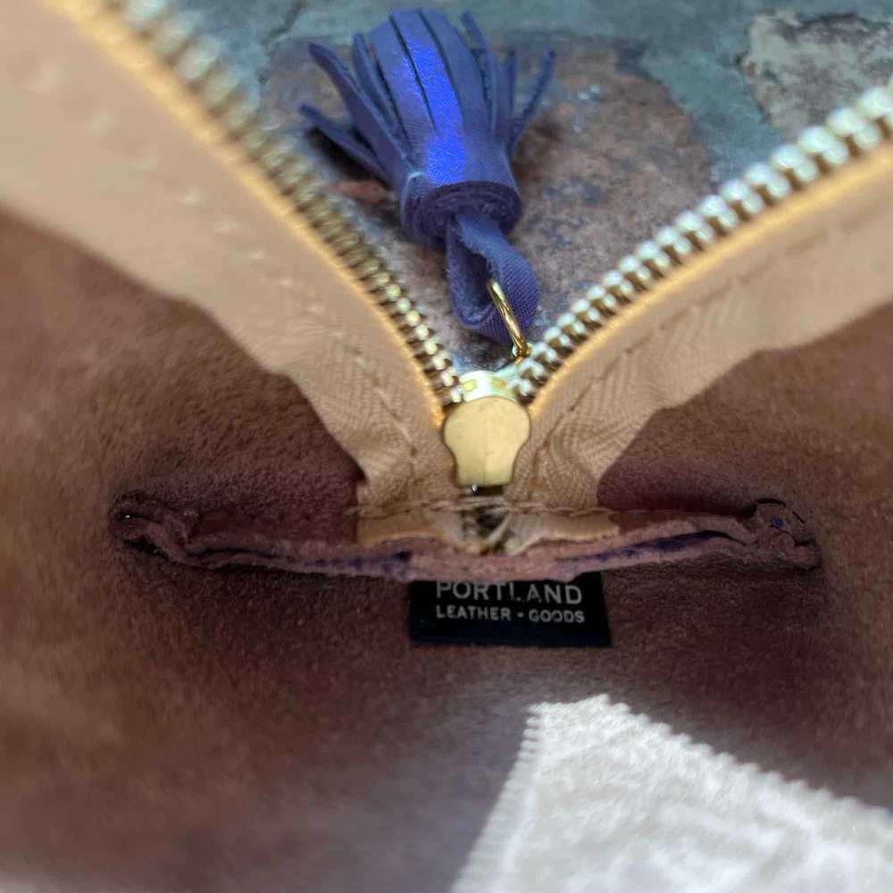 Portland Leather Alpine Pouch - image 2