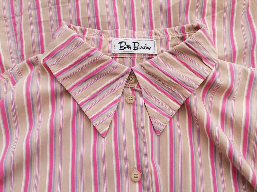 BETTY BARCLAY  Size 48/50 Beige Buttoned Shirt Bl… - image 4