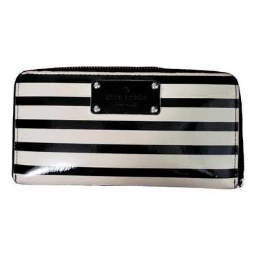 Kate Spade Patent leather wallet