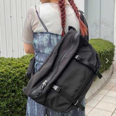 Japanese brand jeanasis - Gem