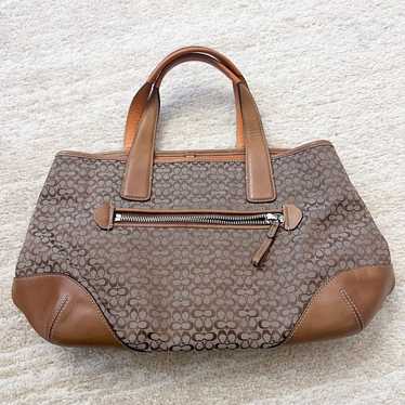 Coach Classic Signature Logo Jacquard Brown Camel 