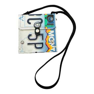 Little Earth Big Sky Montana License Plate Crossbo