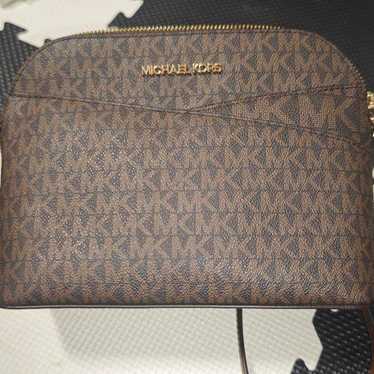 Excellent condition Michael Kors shoulder bag