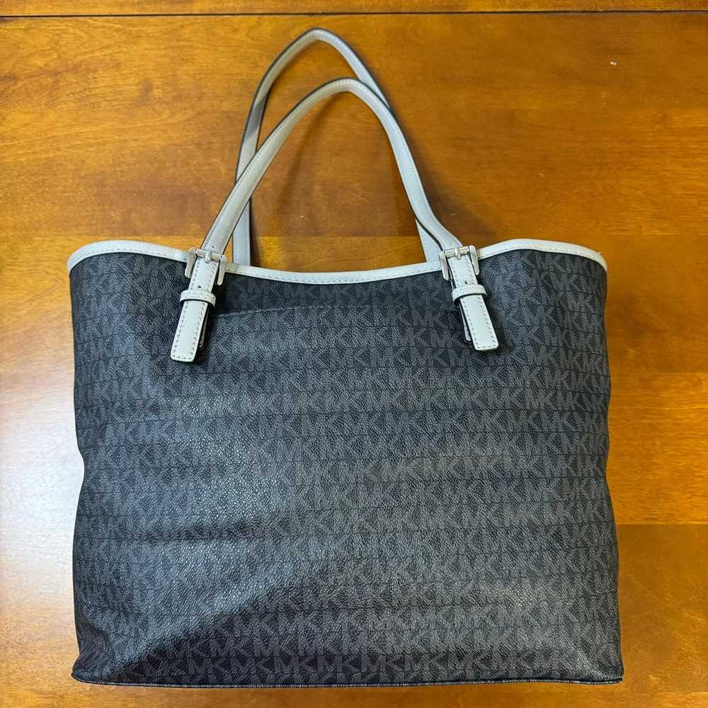 Michael Kors Jet Set Eva Large Tote - image 2