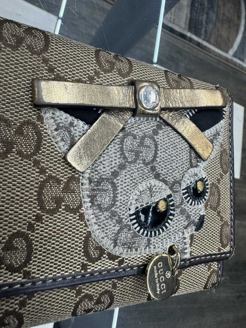 Gucci GG MONOGRAM BI FOLD CHIHUAHUA WALLET - image 4