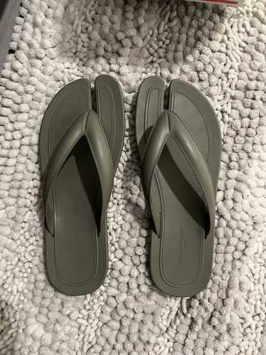 Maison Margiela Maison Margiela Tabi flip flops