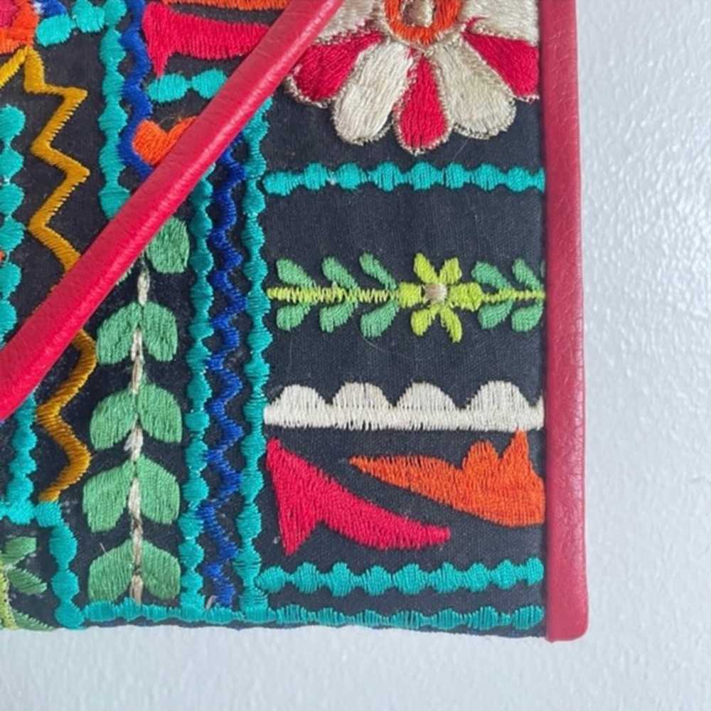 BOHO Embroidered Kitschy Vintage Clutch - image 6