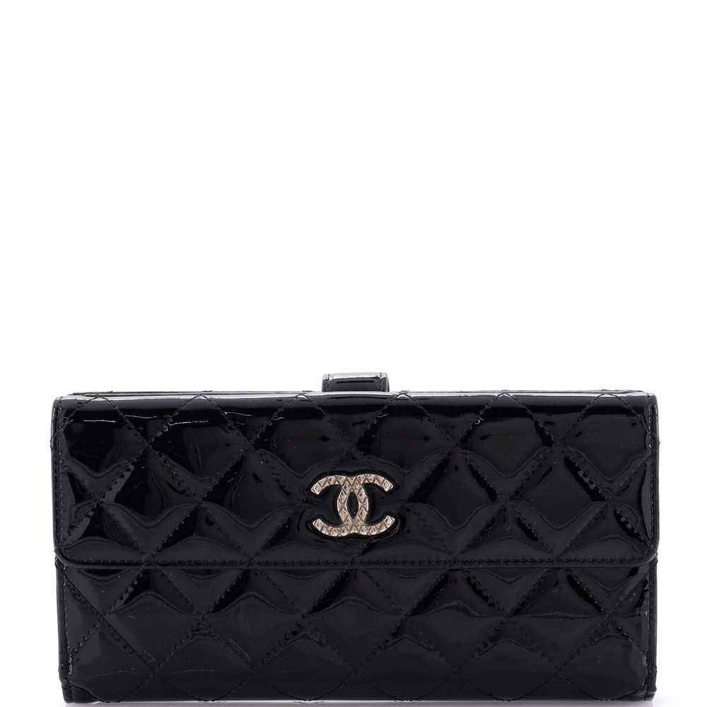 CHANEL CC Brilliant Flap Wallet Quilted Patent Lo… - image 1