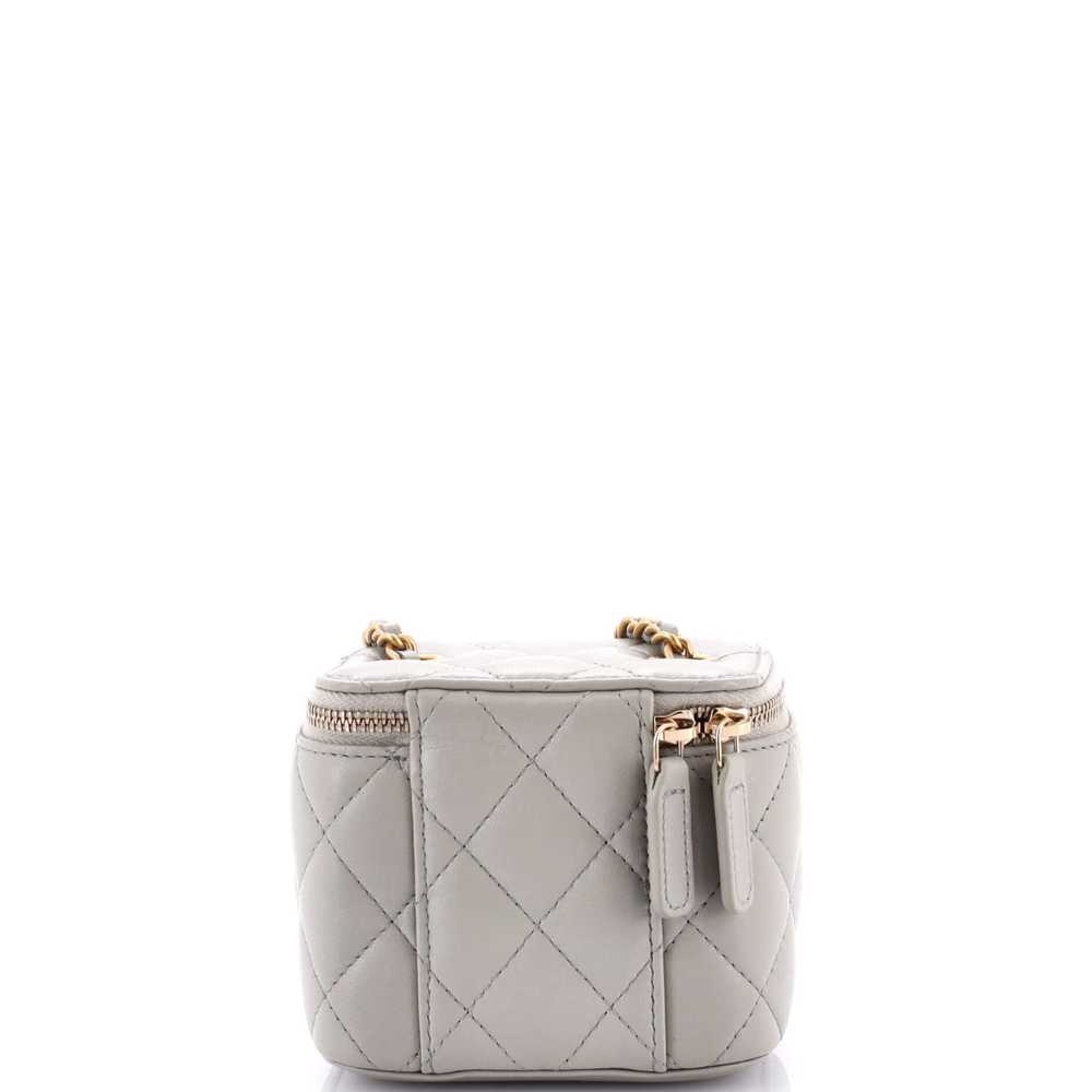 CHANEL Pearl Crush Vanity Case with Chain Quilted… - image 3