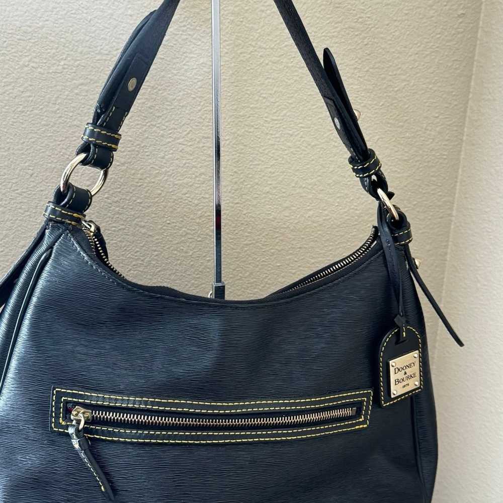 DOONEY and BOURKE Elegant Black Leather Shoulder … - image 1