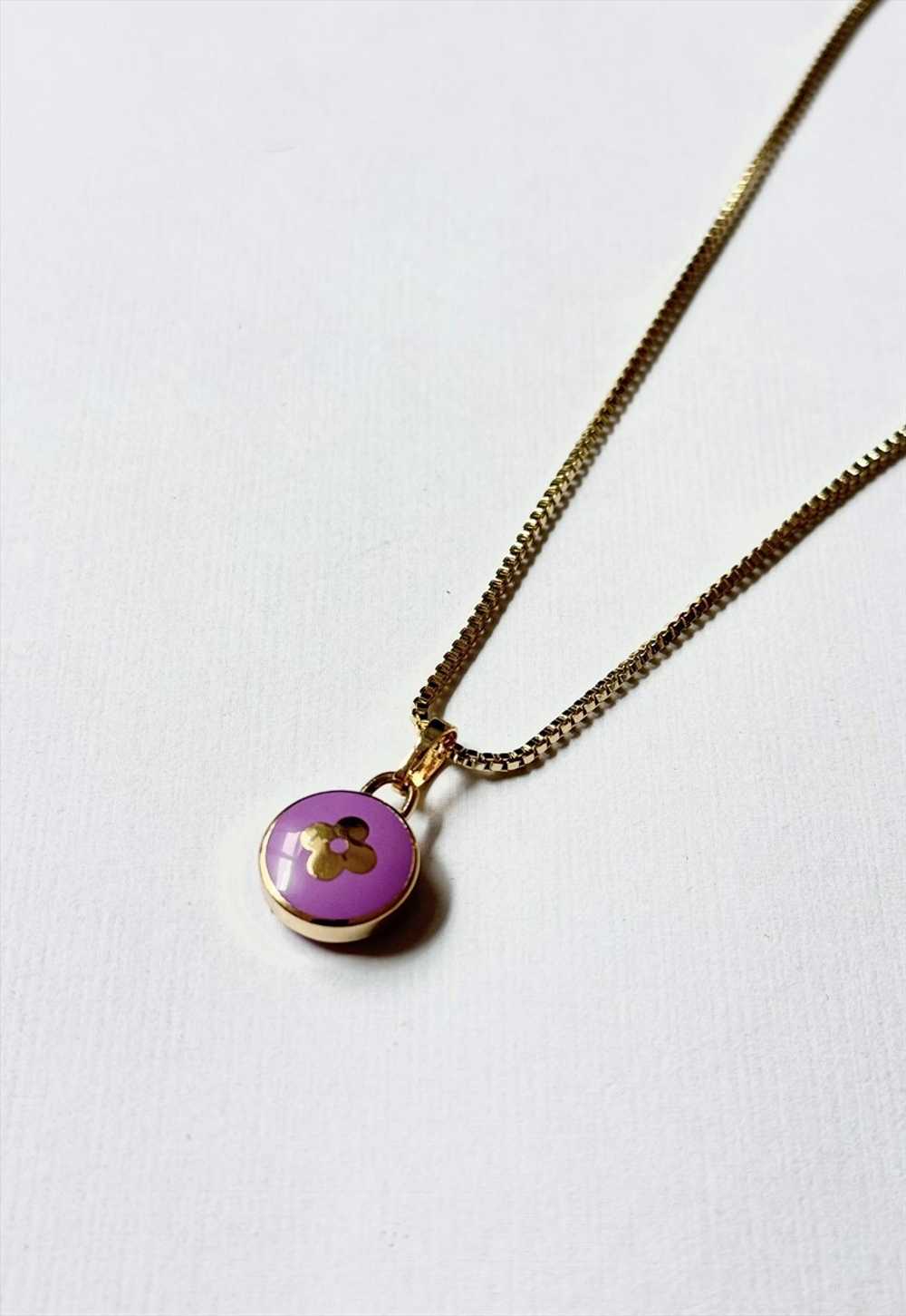 Louis Vuitton LV Clover Charm Pendant on Chain/Ne… - image 1