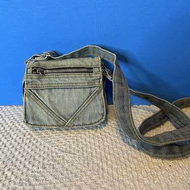 Vintage 1980’s Unbranded Mini Denim Crossbody Purs