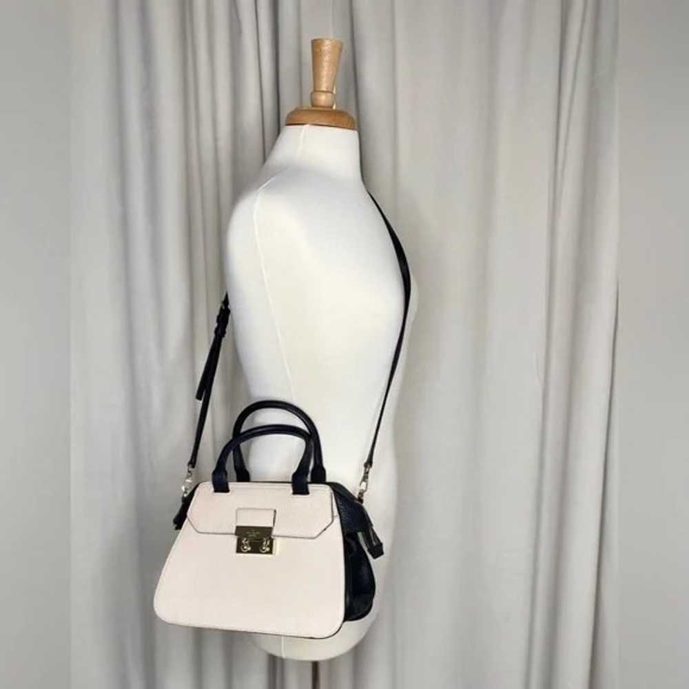 Like New Kate Spade Cream & Balck Leather Shoulde… - image 2