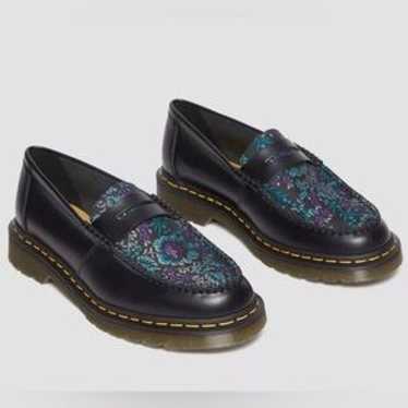 Dr. Martens PENTONレオパード　UK6 Dr. Martens Penton Mini Leopard Spot Hair On Loafer Unisex