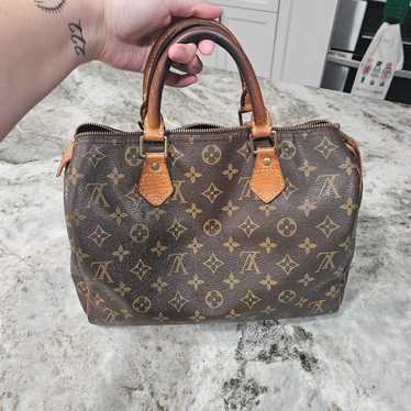 Louis Vuitton Speedy 30