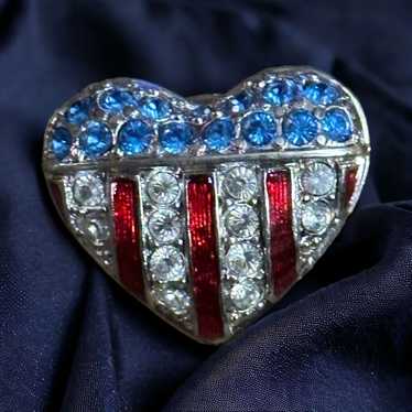 Swarovski Swan shops Dainty Patriotic Heart Blue Red Crystal Pin Brooch