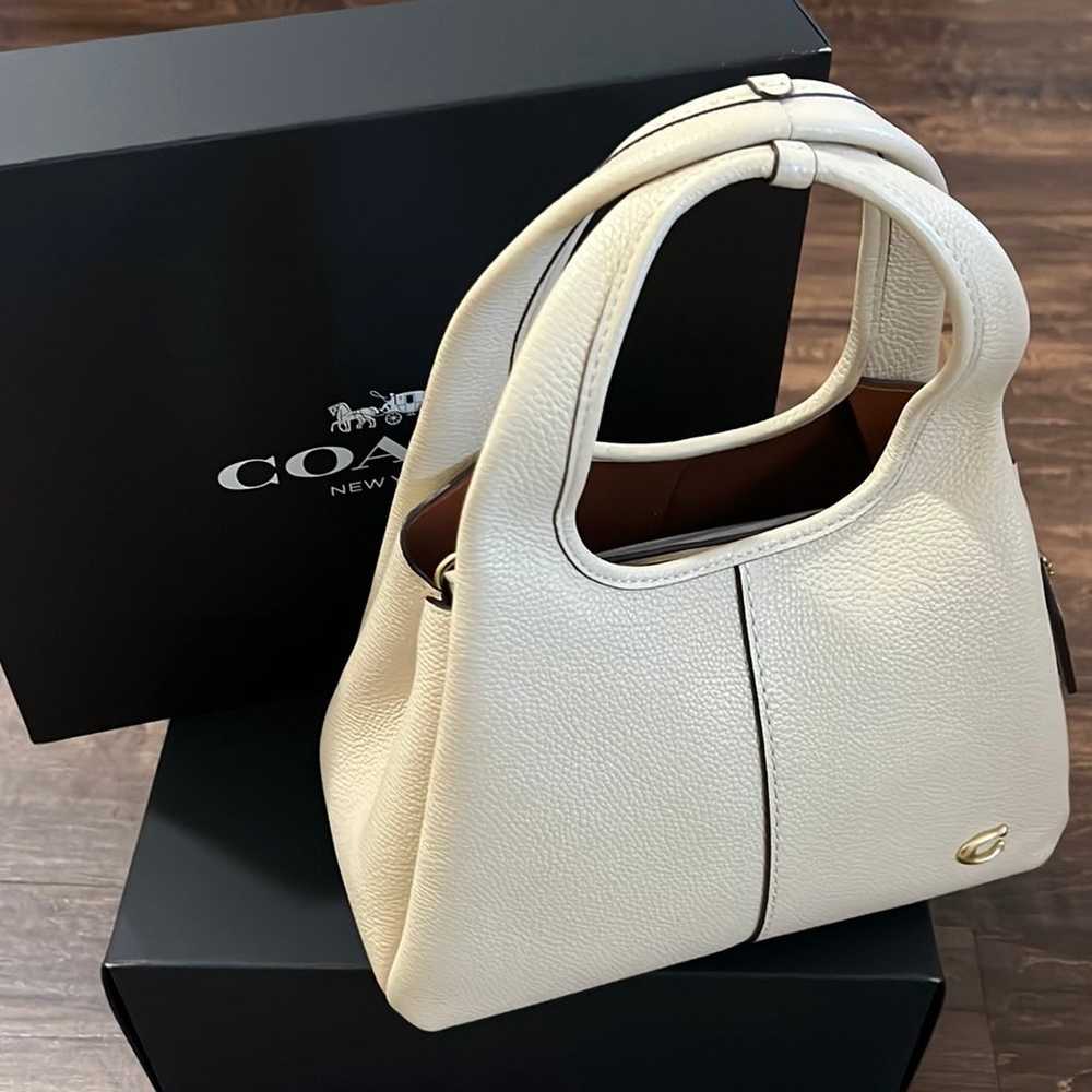 Coach Lana Shoulder Bag 23 Used Twice - image 5