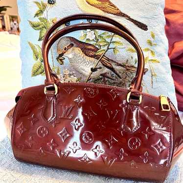 Louis Vuitton Patent leather satchel Good conditio