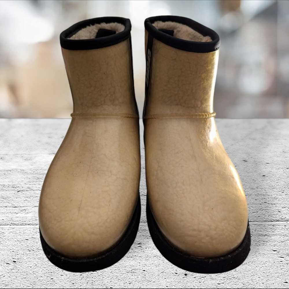 UGG rain boots (8.5 us/39eu) cream/beige/neutral … - image 1