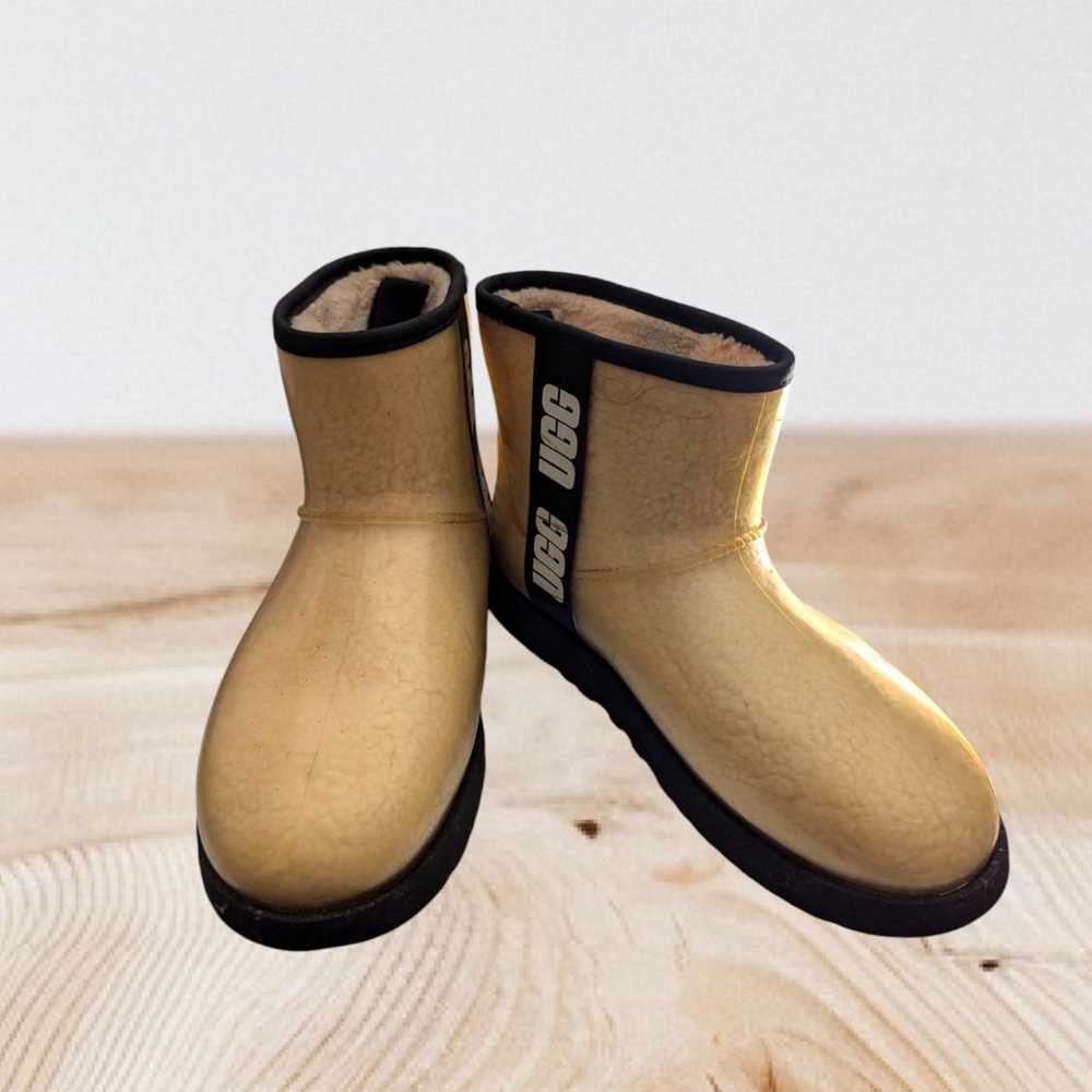 UGG rain boots (8.5 us/39eu) cream/beige/neutral … - image 2