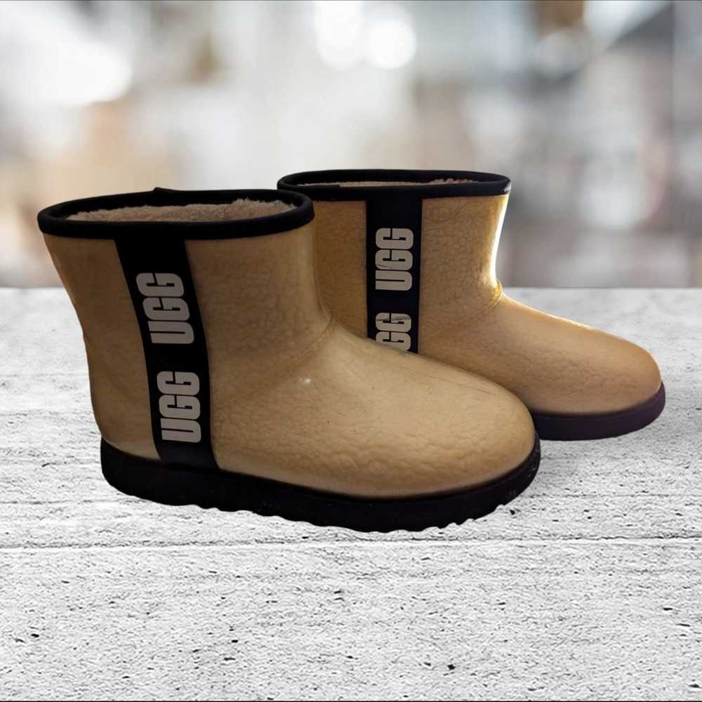 UGG rain boots (8.5 us/39eu) cream/beige/neutral … - image 3