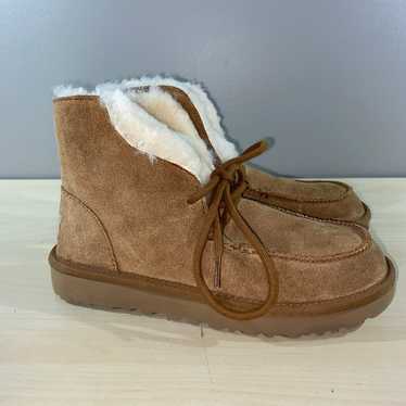 Ugg Boots Daria Women’s Size 6 - image 1