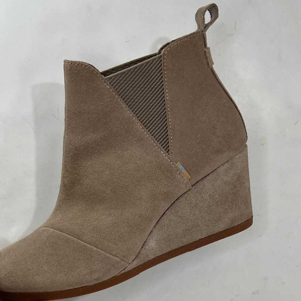 Toms Women’s Kelsey Wedge Suede Ankle Boots - image 7