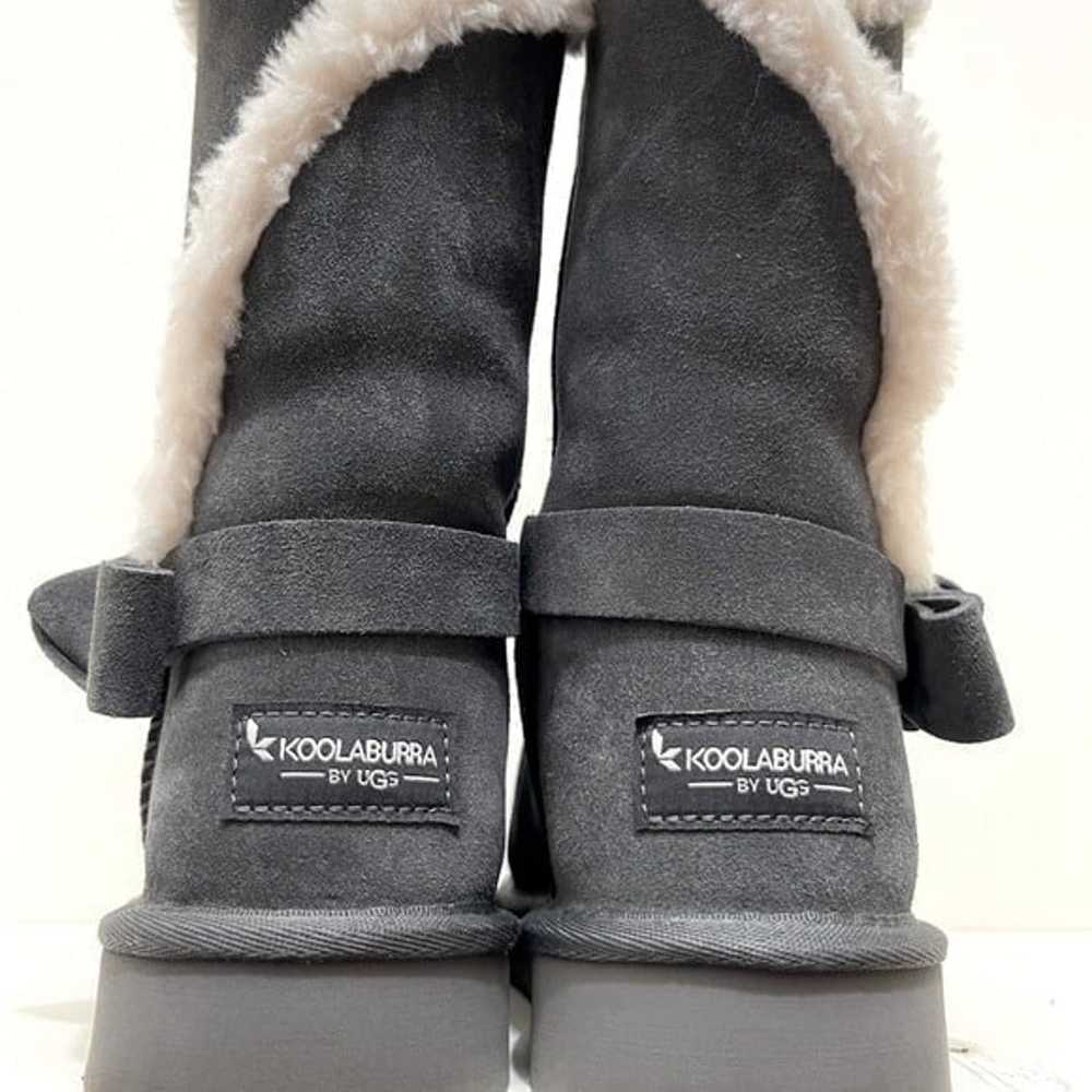 UGGS - image 1