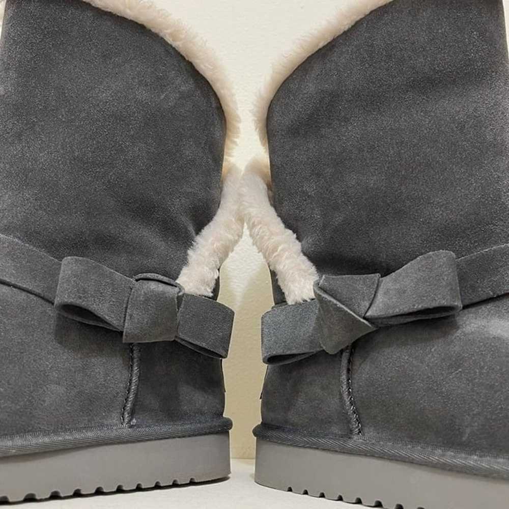 UGGS - image 5