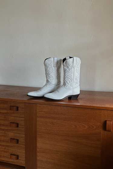 1980's WHITE WRANGLER WHITE LEATHER COWBOY BOOTS |