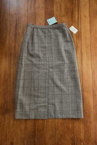 1970's SAKS PLAID WOOL MIDI SKIRT | SIZE M