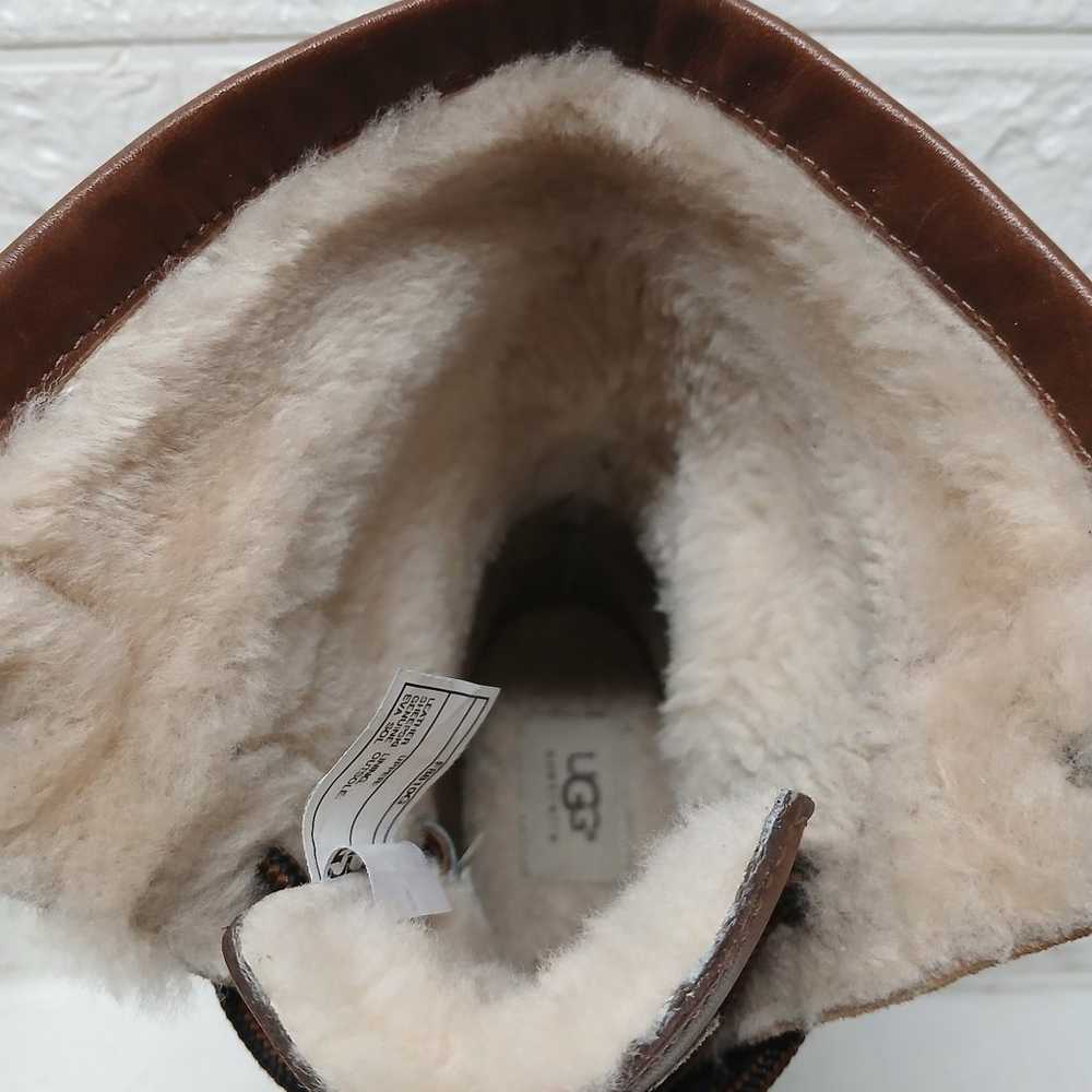 Ugg Boots - image 9