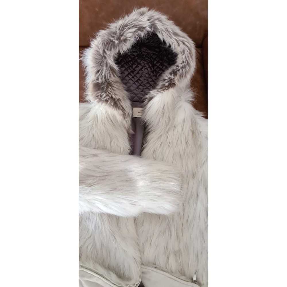 Urbancode Faux fur coat - image 9