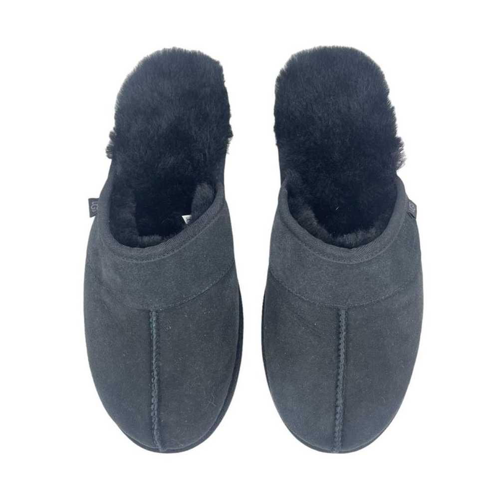 Ugg Flats - image 3