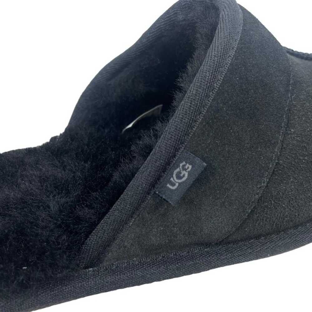 Ugg Flats - image 5