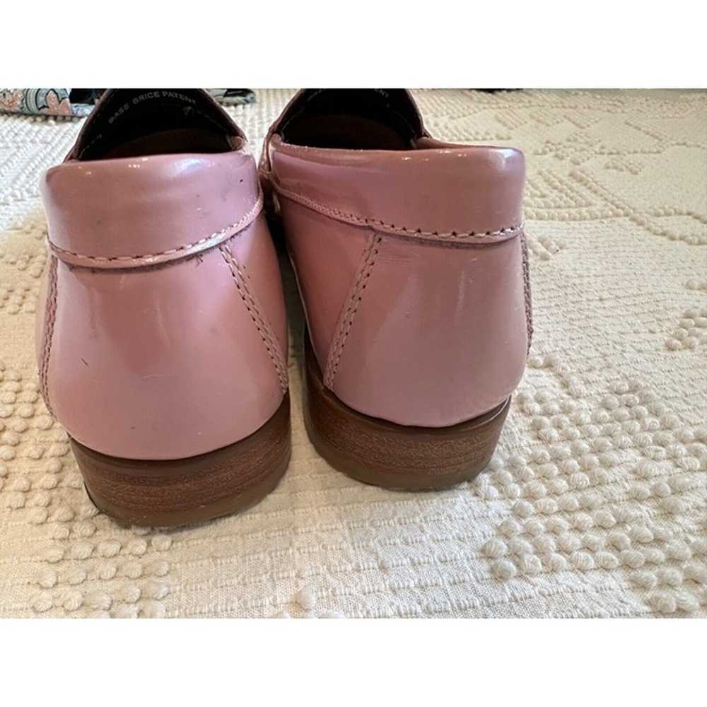 Weejuns Sz 6.5 Pink Patent Leather Penny Loafers … - image 5