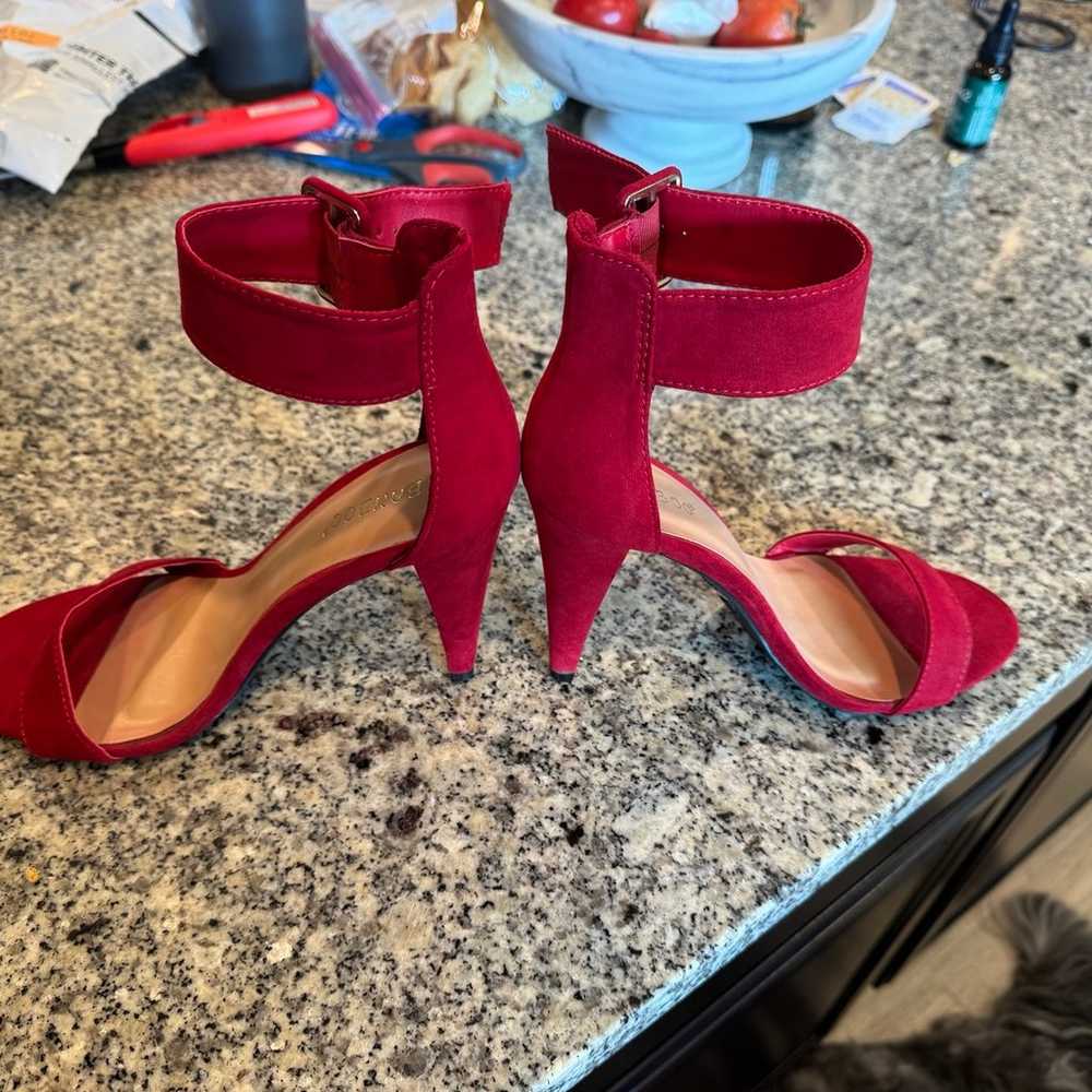 Boutique Red Heels- size 8 - image 2