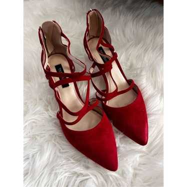 White House black market heels red suede size 8