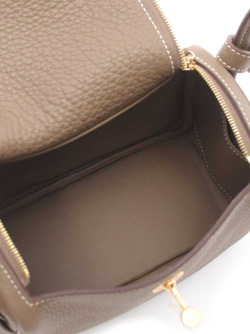 Hermès Pre-Owned 2023 mini Lindy two-way handbag … - image 3