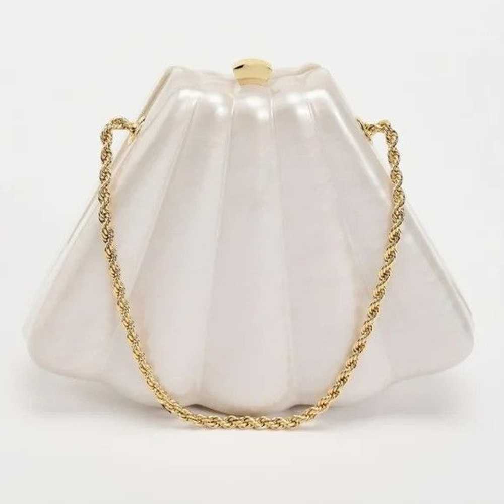 Zara ZARA SHELL BOX CLUTCH - image 1