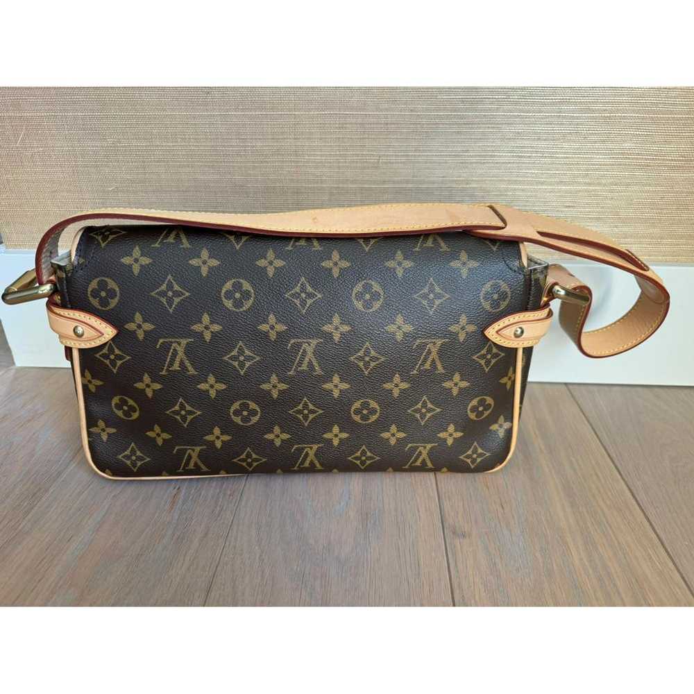 Louis Vuitton Hudson leather handbag - image 3