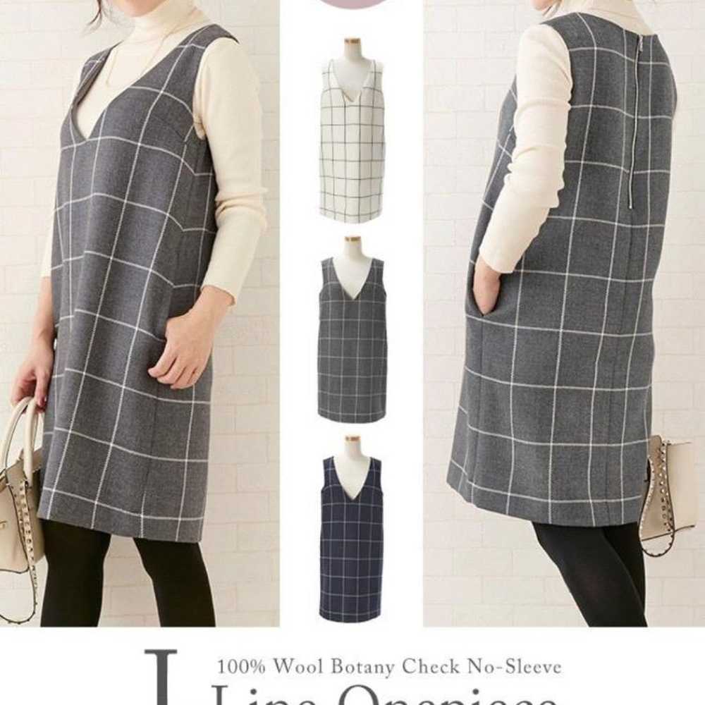 Botanical Check V-Neck Dress 【Liala×PG】【Made in J… - image 4