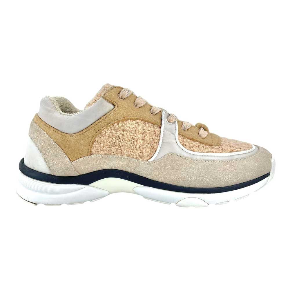 Chanel CC Logo Trainer Low Cork Beige White - image 4