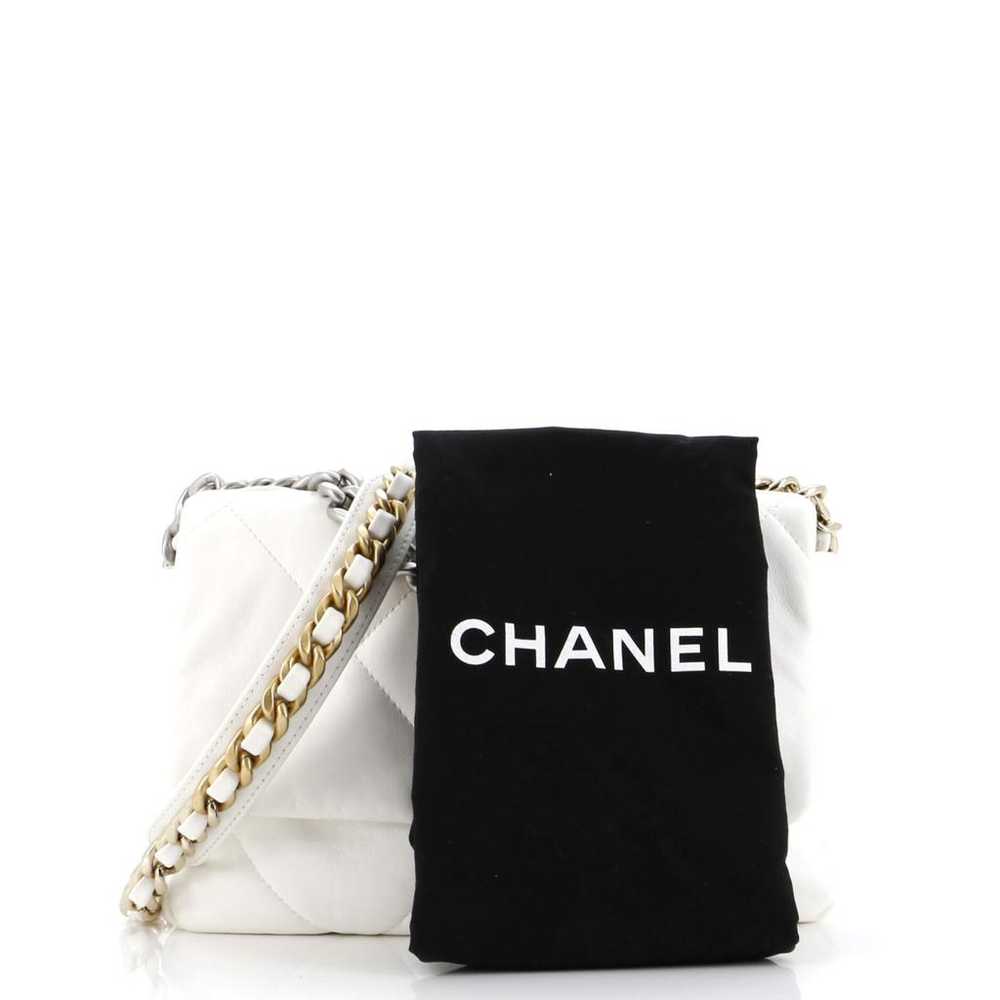 Chanel Leather crossbody bag - image 2