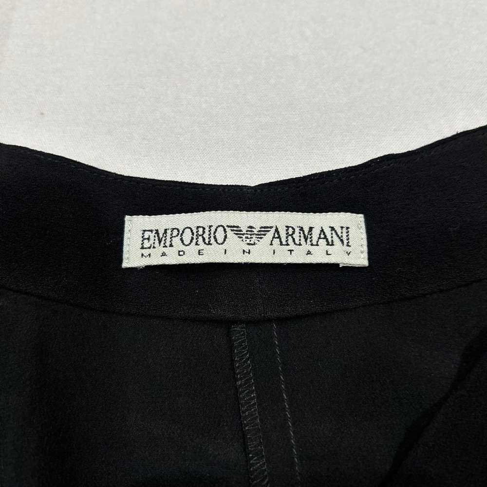 VV ■ Italian-made EMPORIO ARMANI sleeveless shirt - image 4