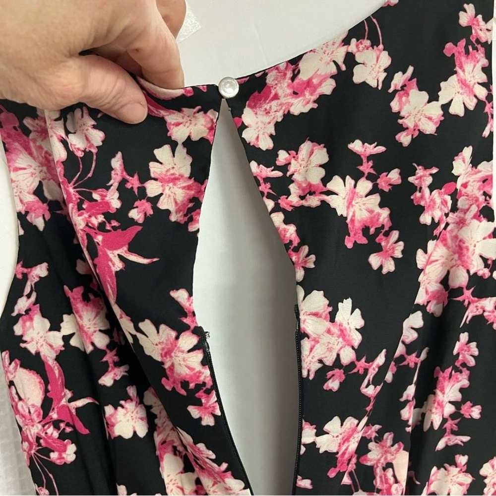 New York and Company ladies pink and black floral… - image 8