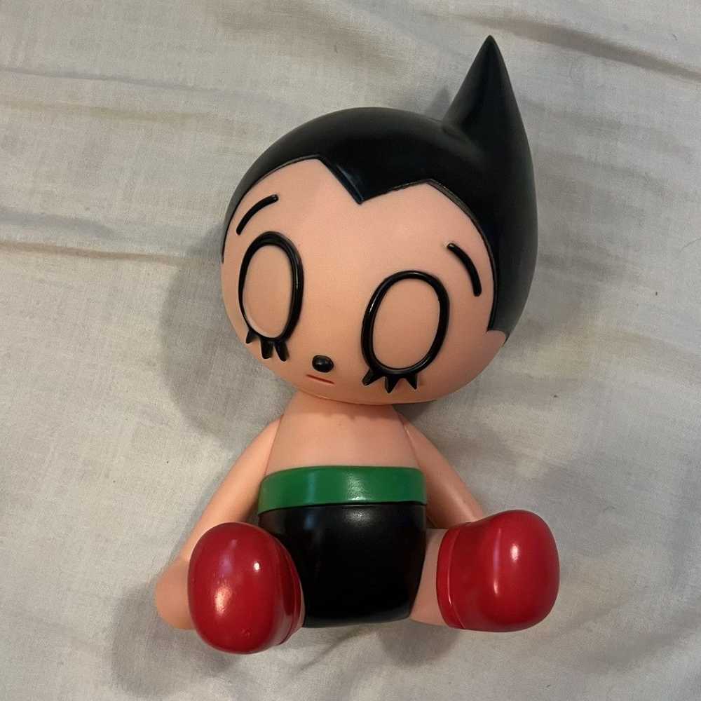 Medicom Toy × Vintage 2006 Astroboy Figure - image 2