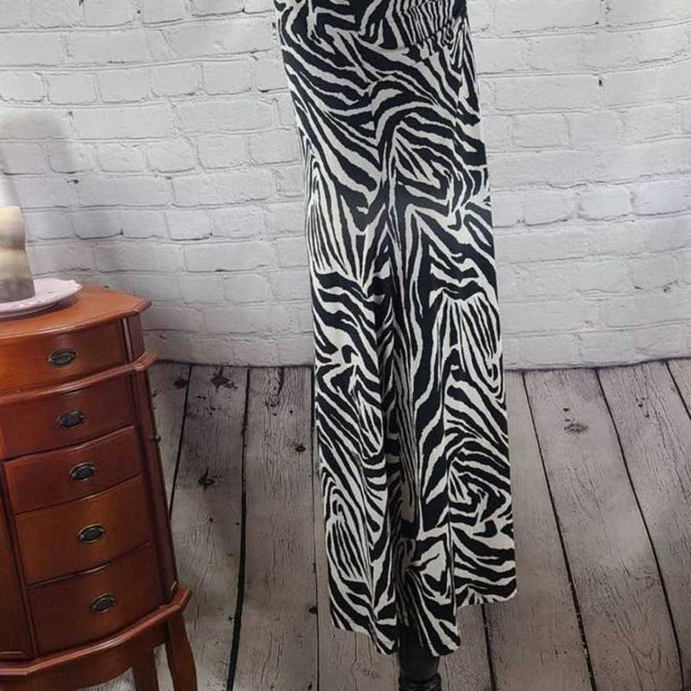 Sharon Max V neck Tank Top Knee Length Zebra Prin… - image 12